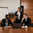 Réinventer la Politique à l’Ère de l’Écologie Sociale